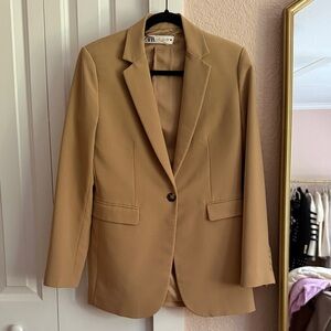 Zara Women's Camel Blazer